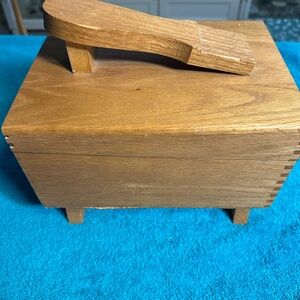 Kiwi Shoeshine Box